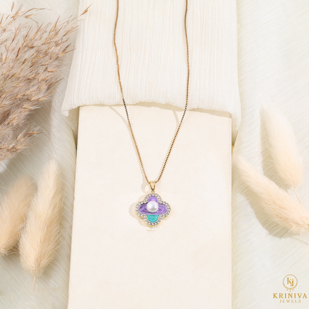 Celeste Clover Pendant Necklace