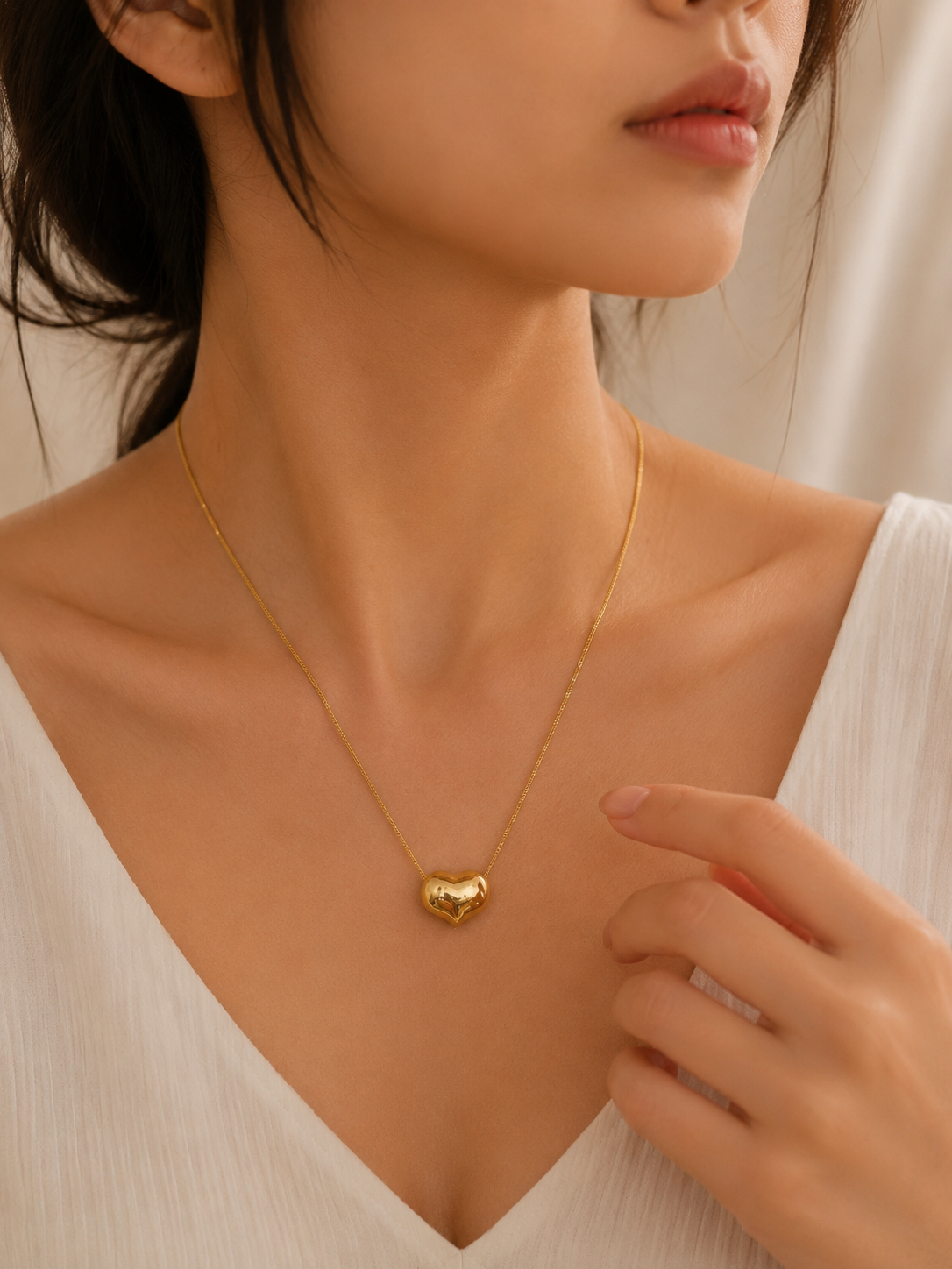 Luna Puff Heart Necklace
